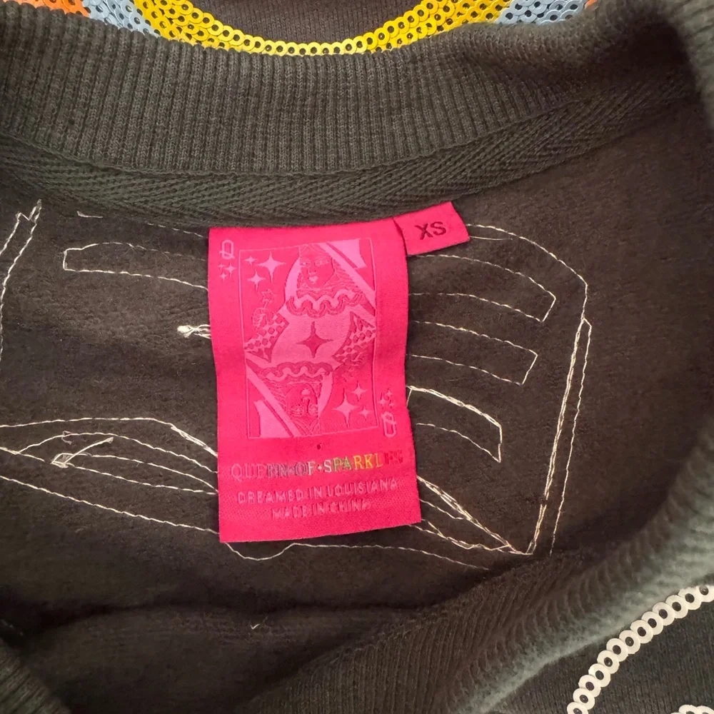 New! QUEEN OF SPARKLES Queen of Classroom School Icon Oversized Sweatshirt - Picture 6 of 8